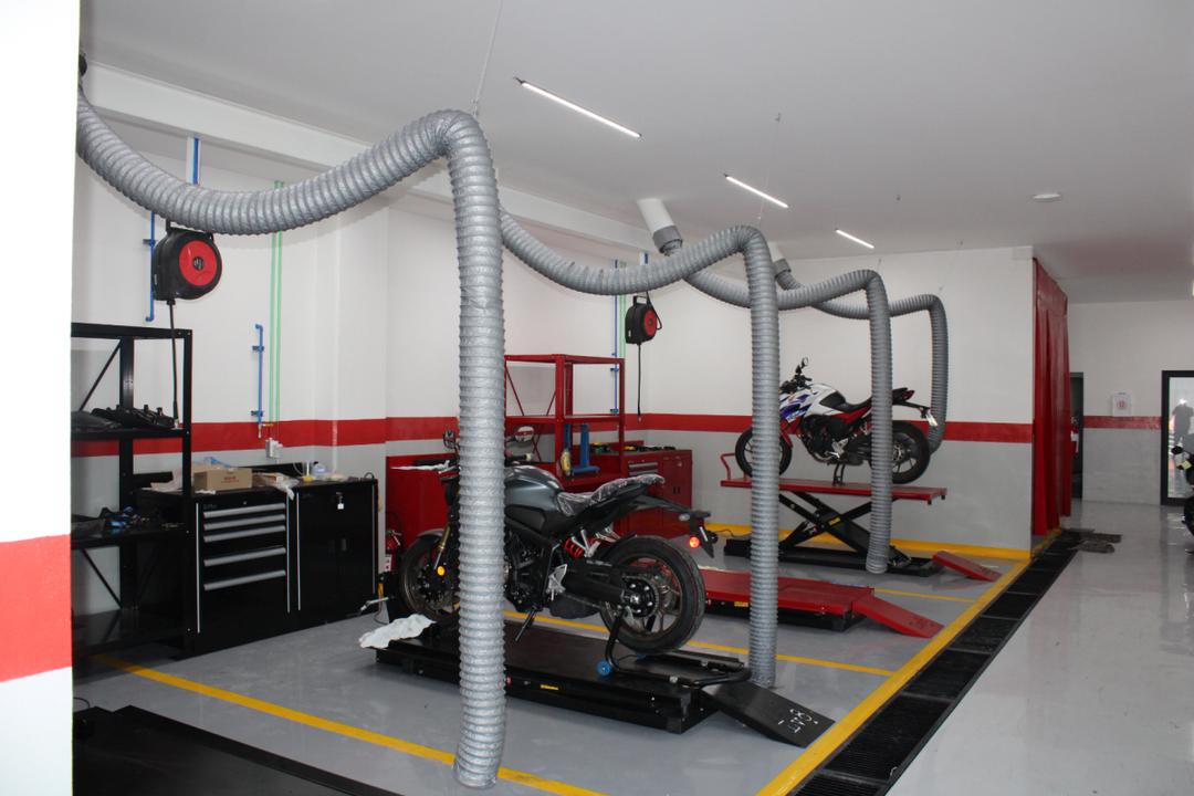 Instalaciones de Daytona Motos Satélite (4)